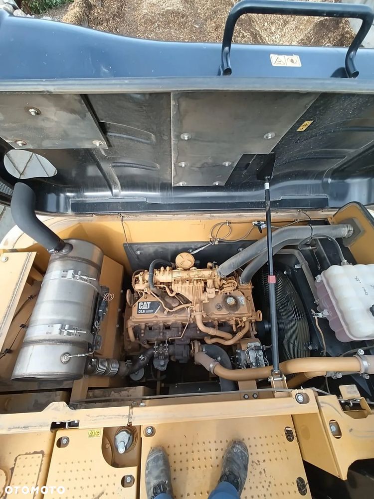 Caterpillar 320 E L RR - 6
