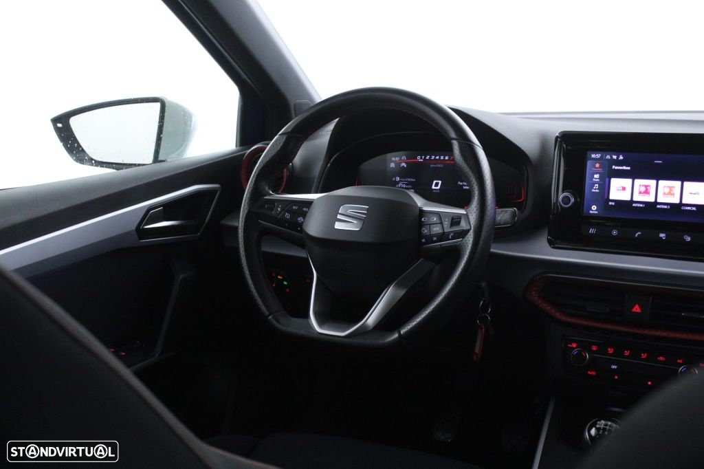 SEAT Arona 1.0 TSI FR - 16