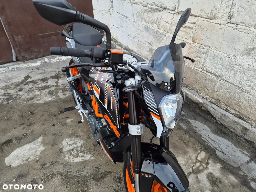 KTM Duke - 3