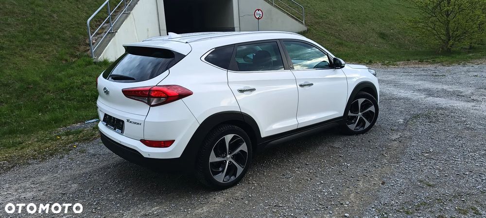 Hyundai Tucson 1.7 CRDI BlueDrive Premium 2WD DCT - 13