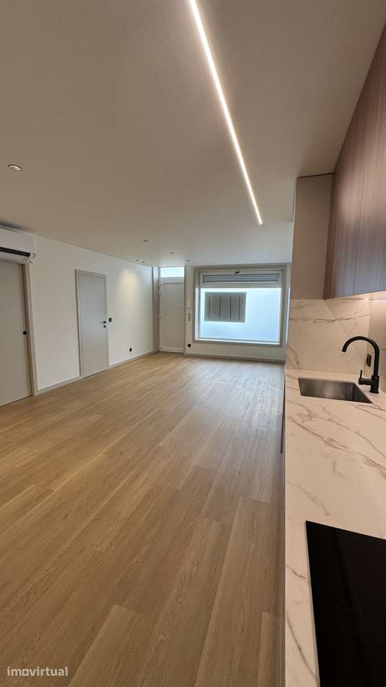 Apartamento T2+1 com Garagem Fechada em São Vicente, Braga - Grande imagem: 4/27