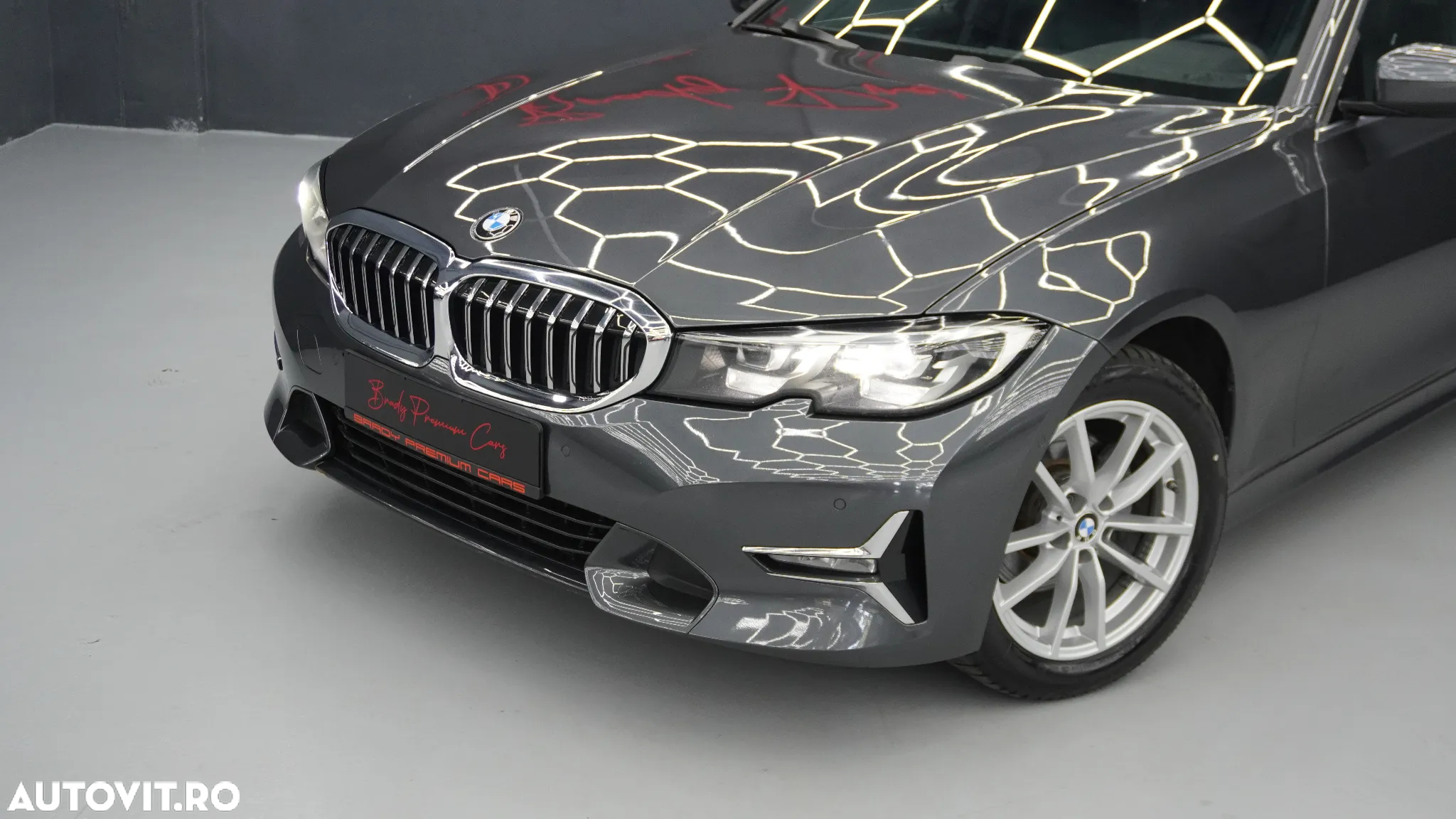 BMW Seria 3 320d xDrive AT - 2