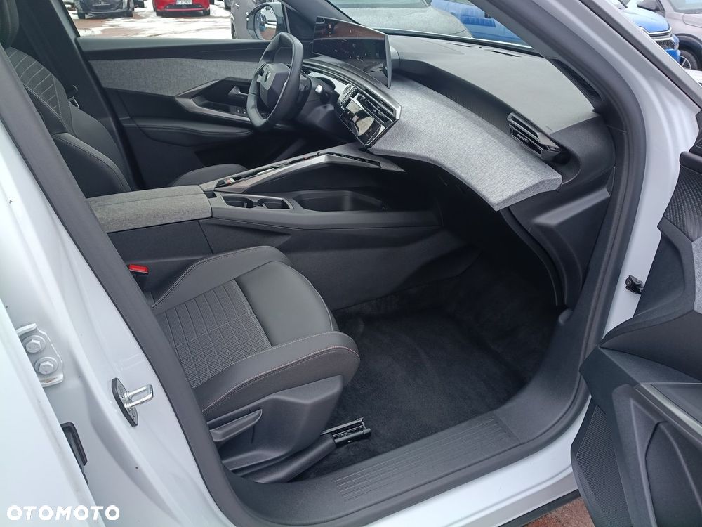 Peugeot 5008 - 11