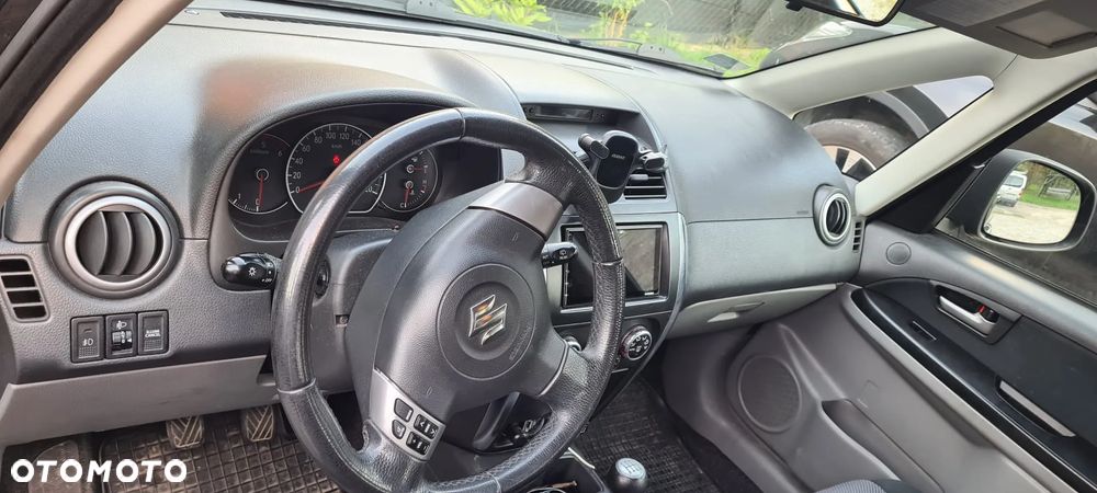 Suzuki SX4 - 6