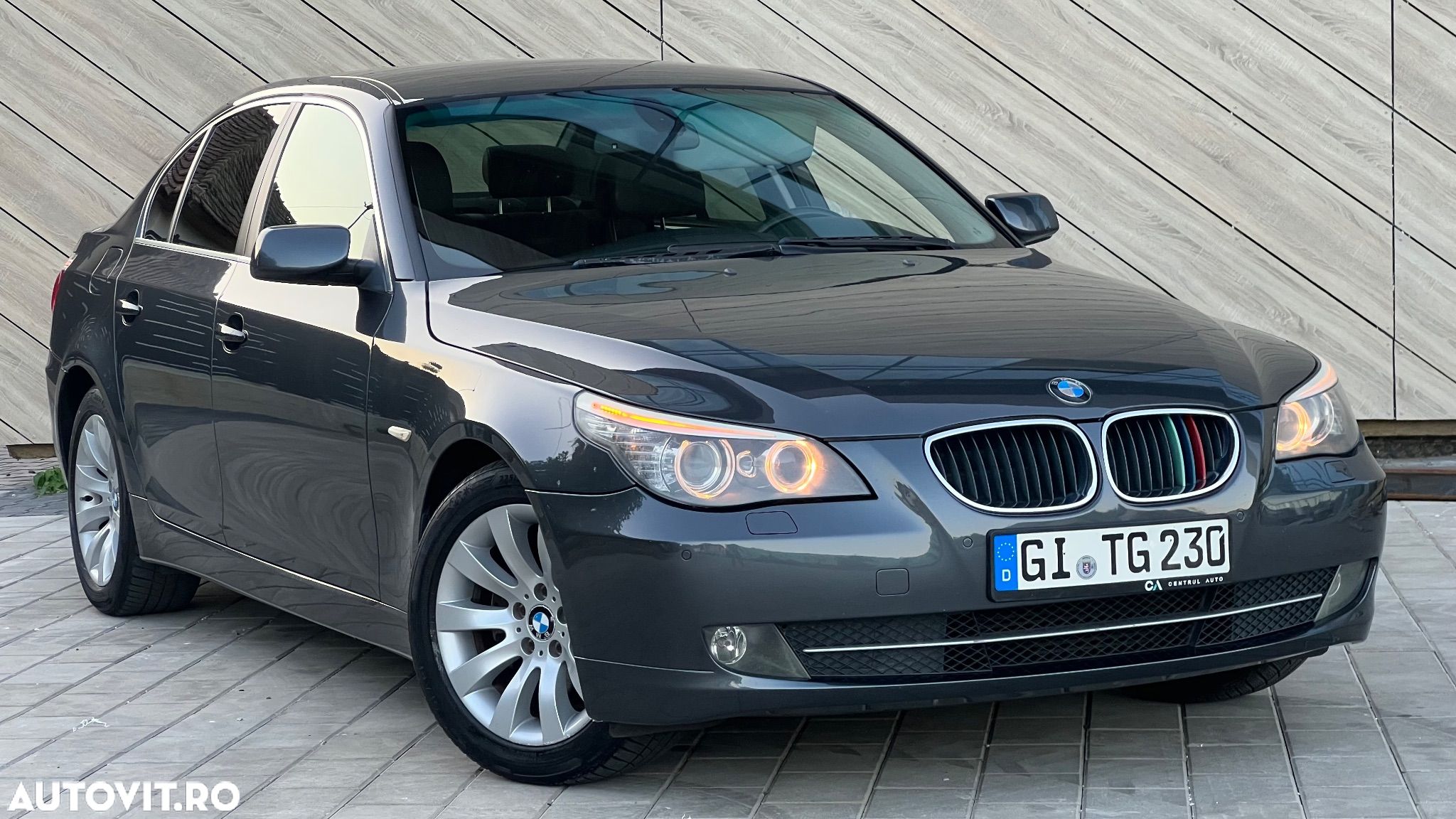 BMW Seria 5 - 1