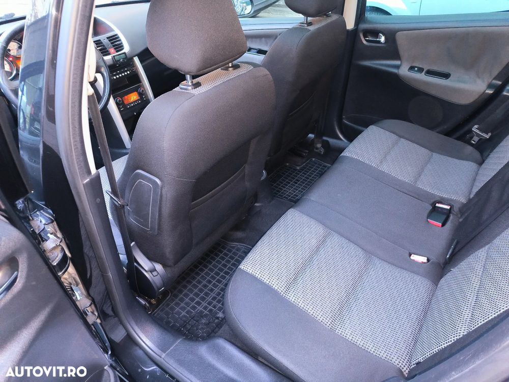 Peugeot 207 95 VTi Sport - 8