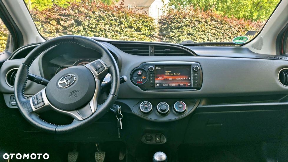 Toyota Yaris 1.0 VVT-i Comfort - 11