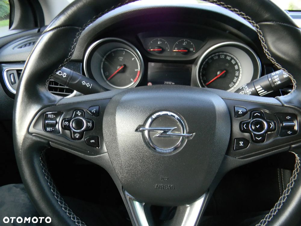 Opel Astra - 11