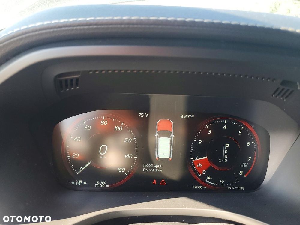 Volvo XC 60 T5 AWD Geartronic RDesign - 11