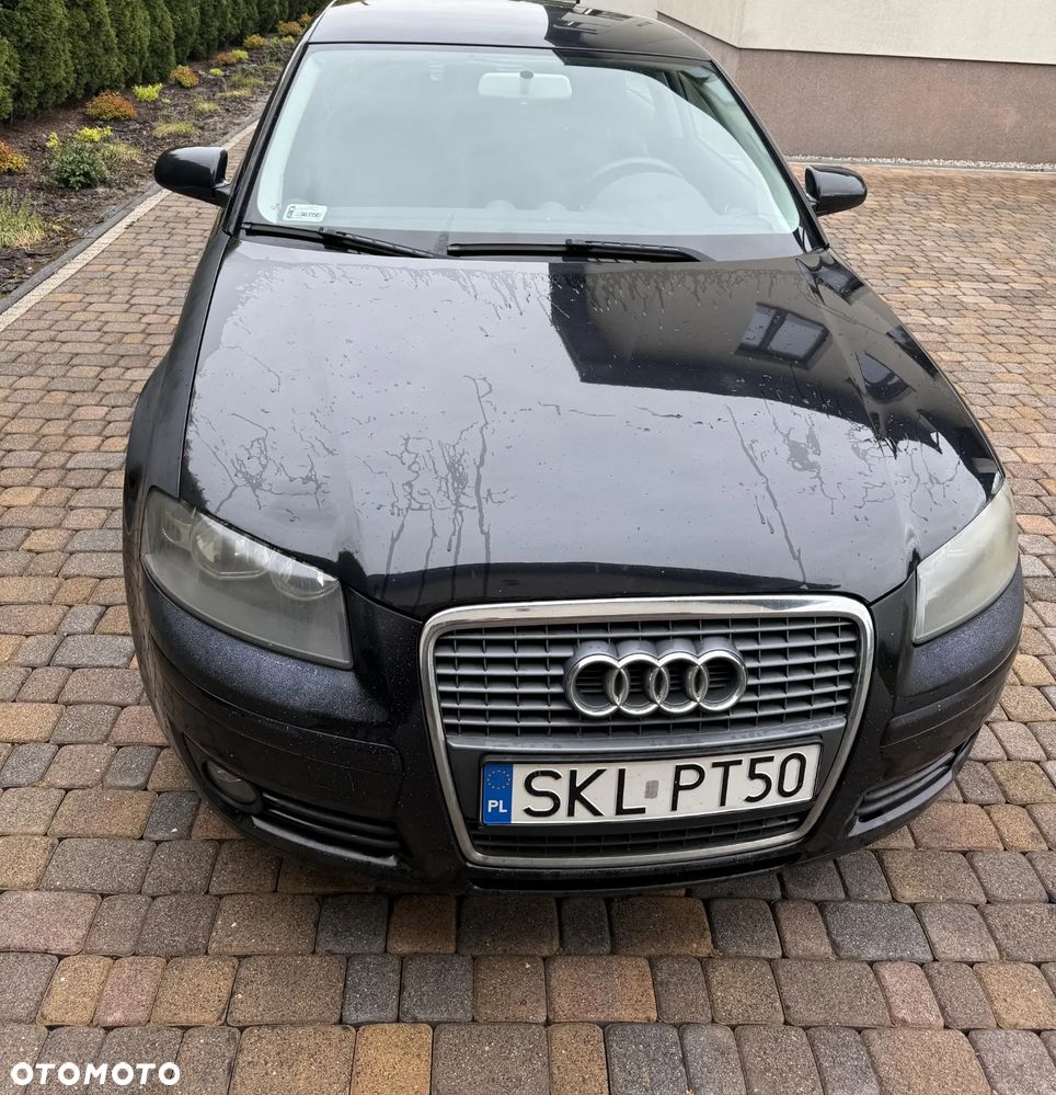 Audi A3 3-drzwiowe 2.0 TDI DPF Ambiente - 2