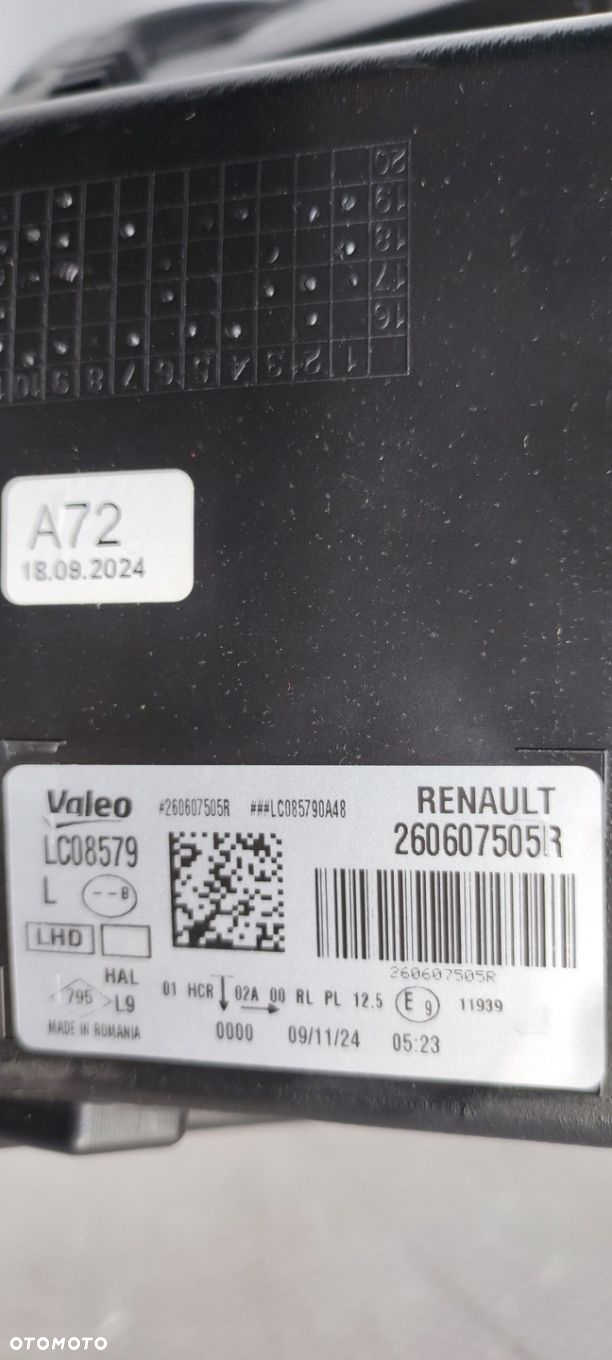 NOWA ORYGINALNA LEWA LAMPA RENAULT MEGANE IV 260607505R ZWYKŁA  LED - 9