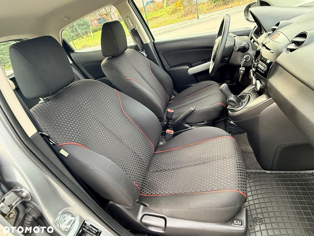 Mazda 2 1.5 Sport & Style - 23