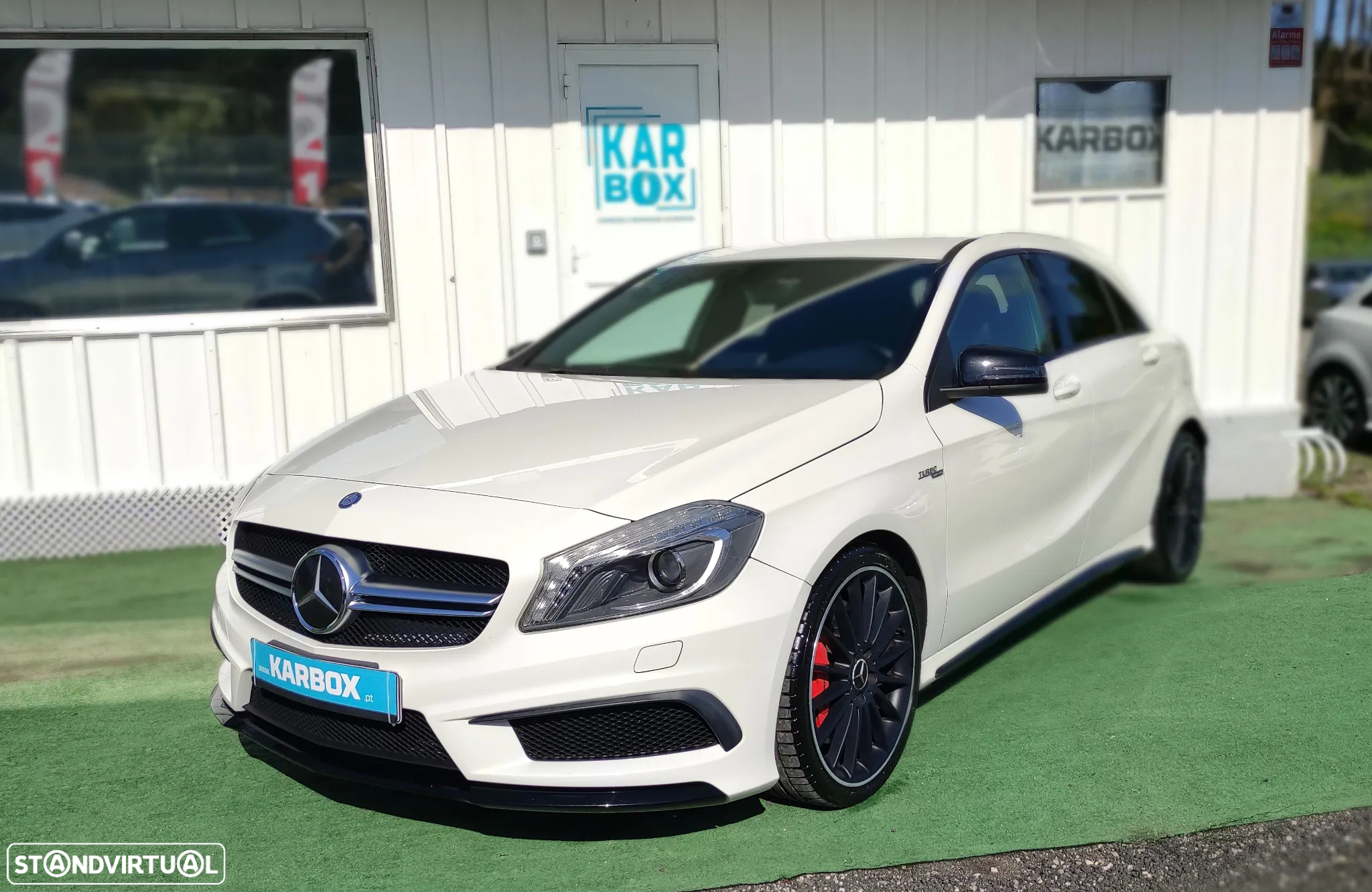 Mercedes-Benz A 45 AMG 4Matic Speedshift 7G-DCT - 2