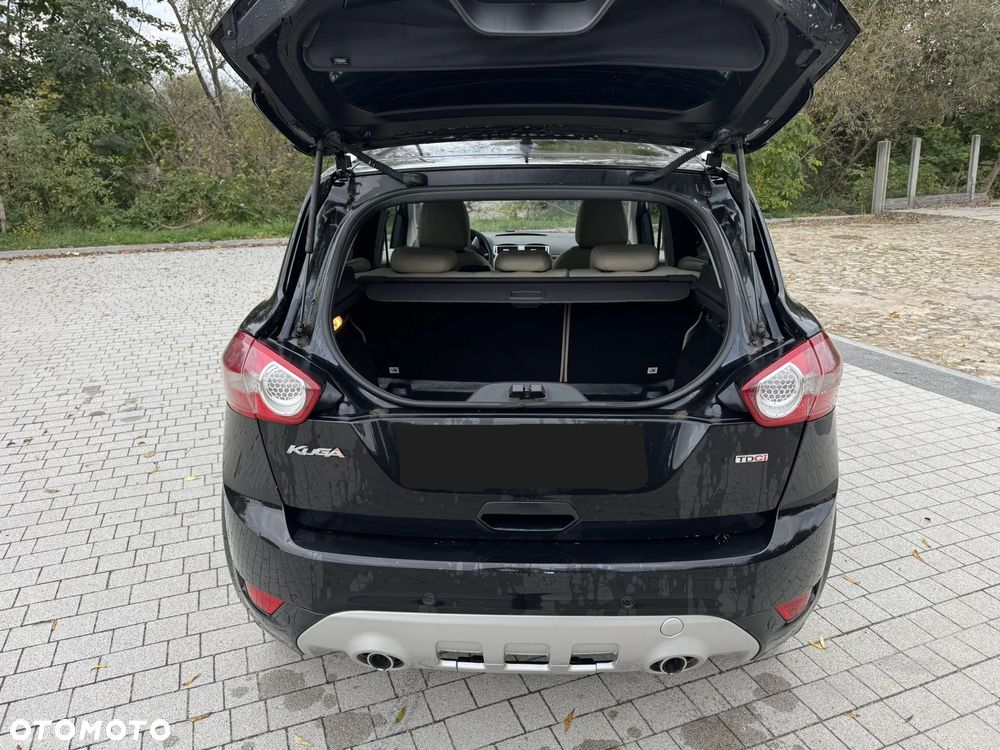 Ford Kuga - 9