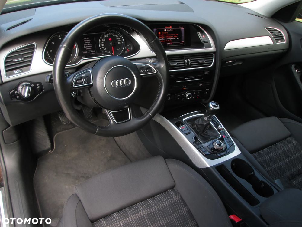 Audi A4 Avant 2.0 TDI DPF Ambition - 12