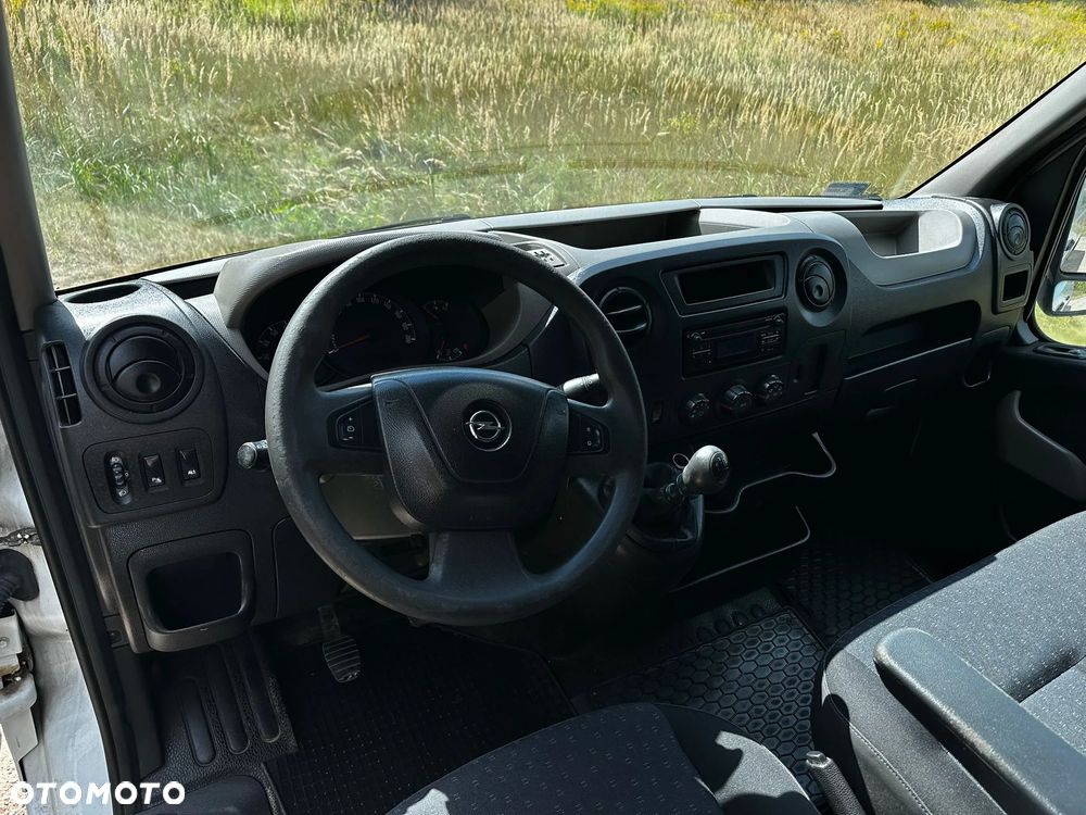 Opel Movano - 12