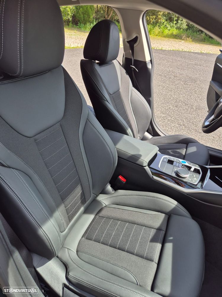 BMW i4 eDrive35 Gran Coupe - 18