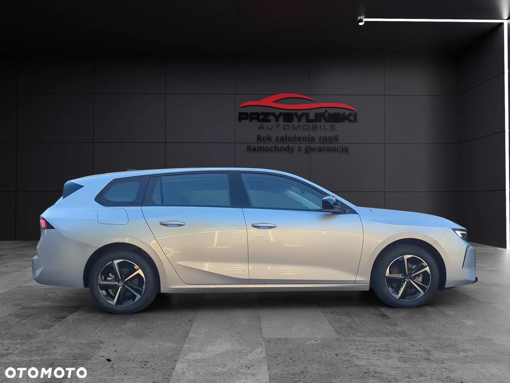 Opel Astra 1.2 T Elegance S&S - 11