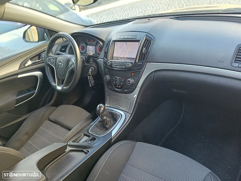 Opel Insignia Sports Tourer 2.0 CDTi Executive S/S - 14