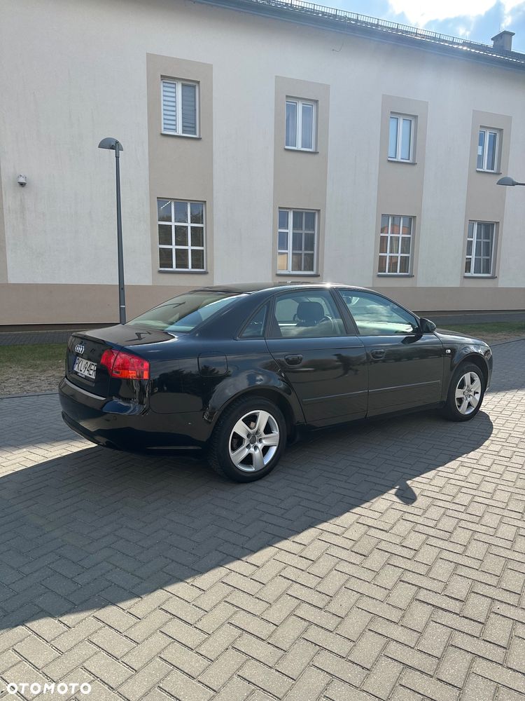 Audi A4 Limousine 2.0 TDI - 13