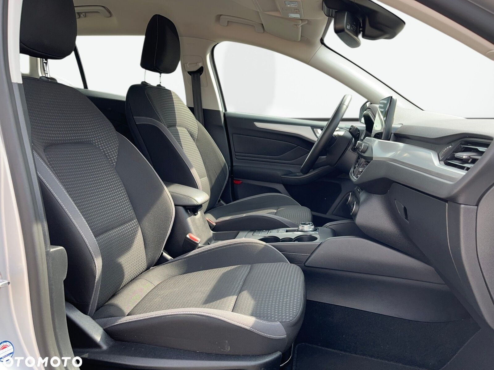 Ford Focus - 22
