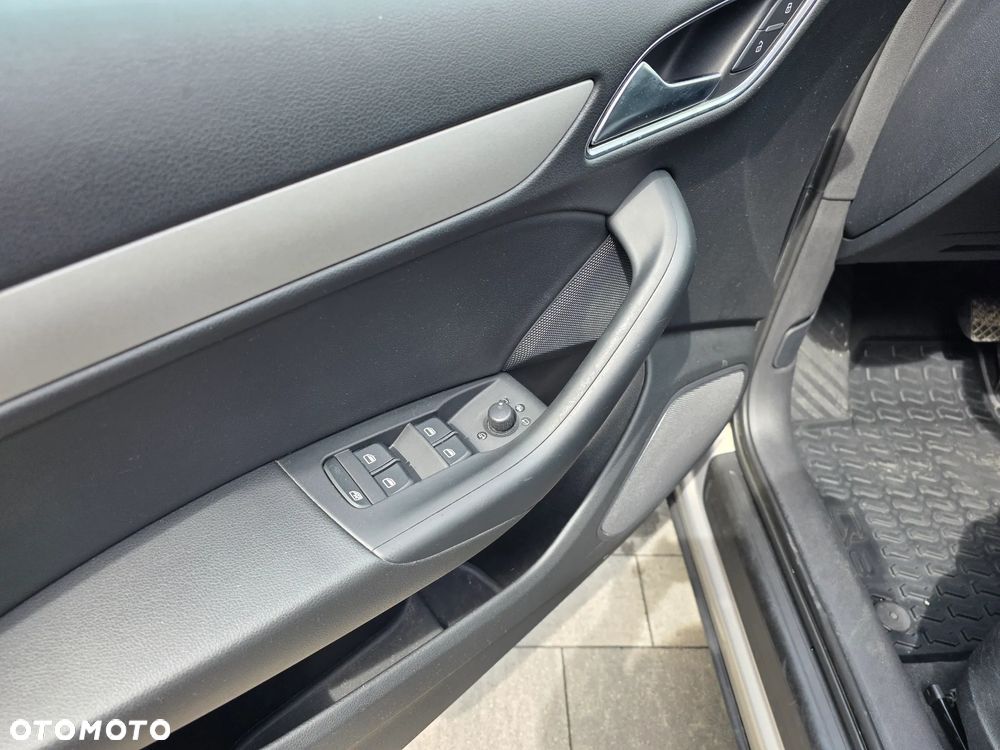 Audi Q3 2.0 TFSI Quattro S tronic - 17