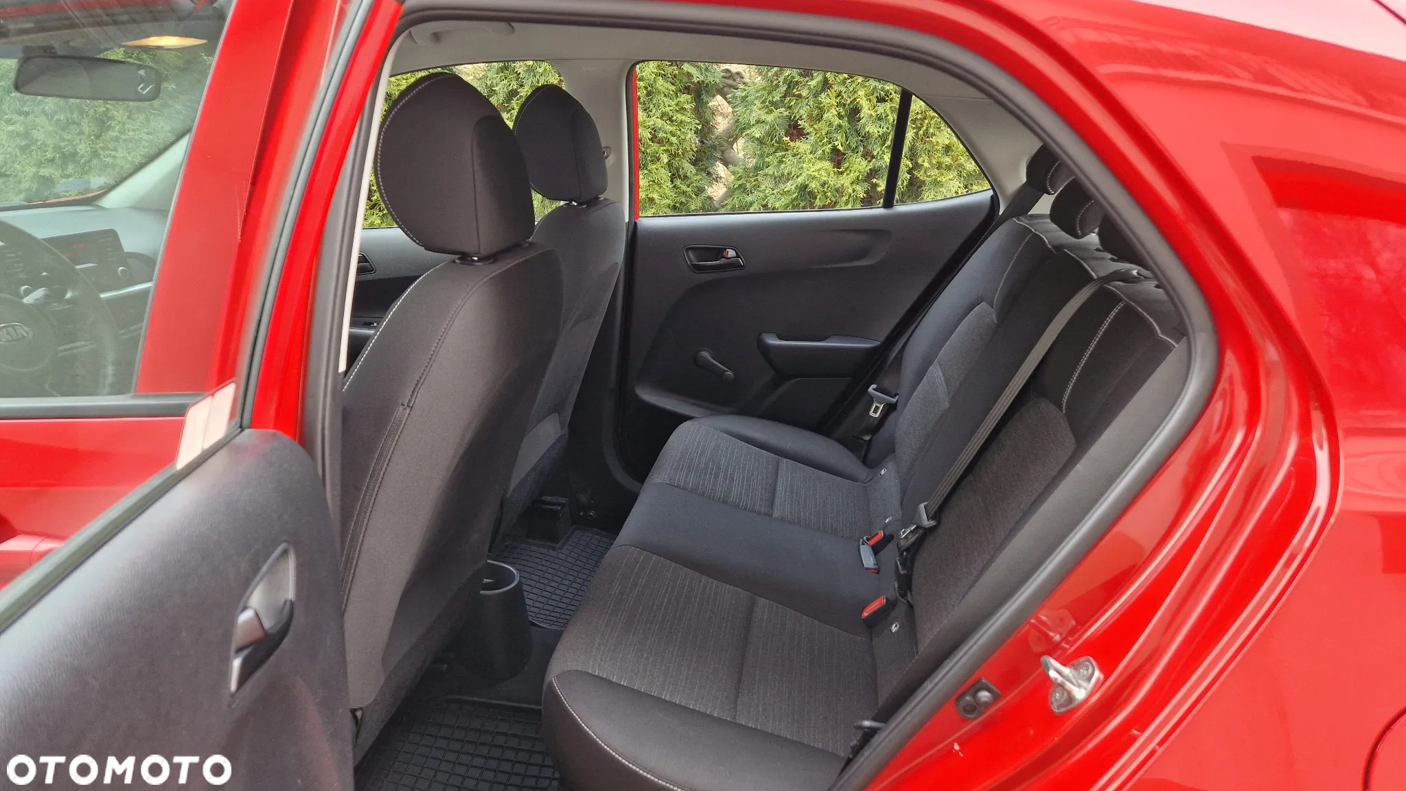 Kia Picanto 1.0 M - 12
