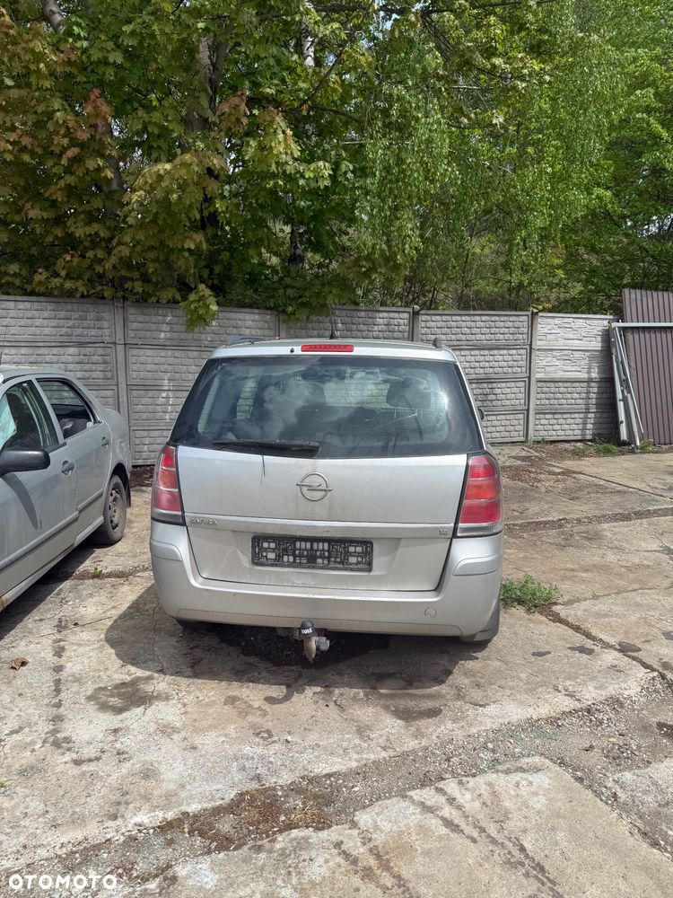 Opel Zafira B na części - 1