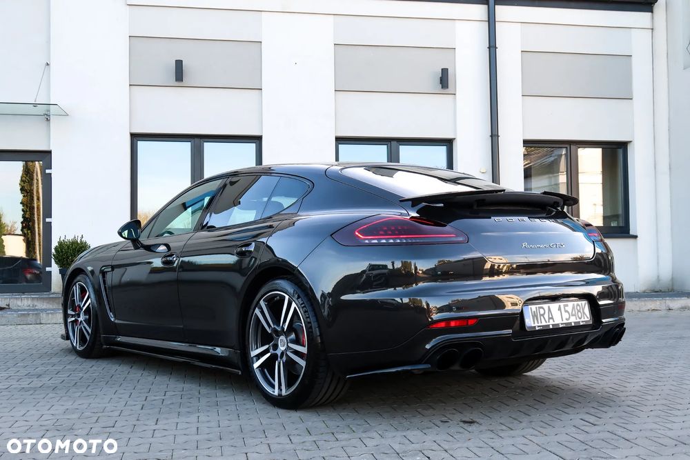 Porsche Panamera GTS - 19
