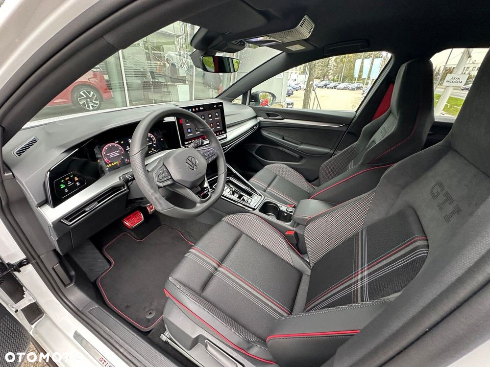 Volkswagen Golf 2.0 TSI GTI Edition 50 DSG - 12