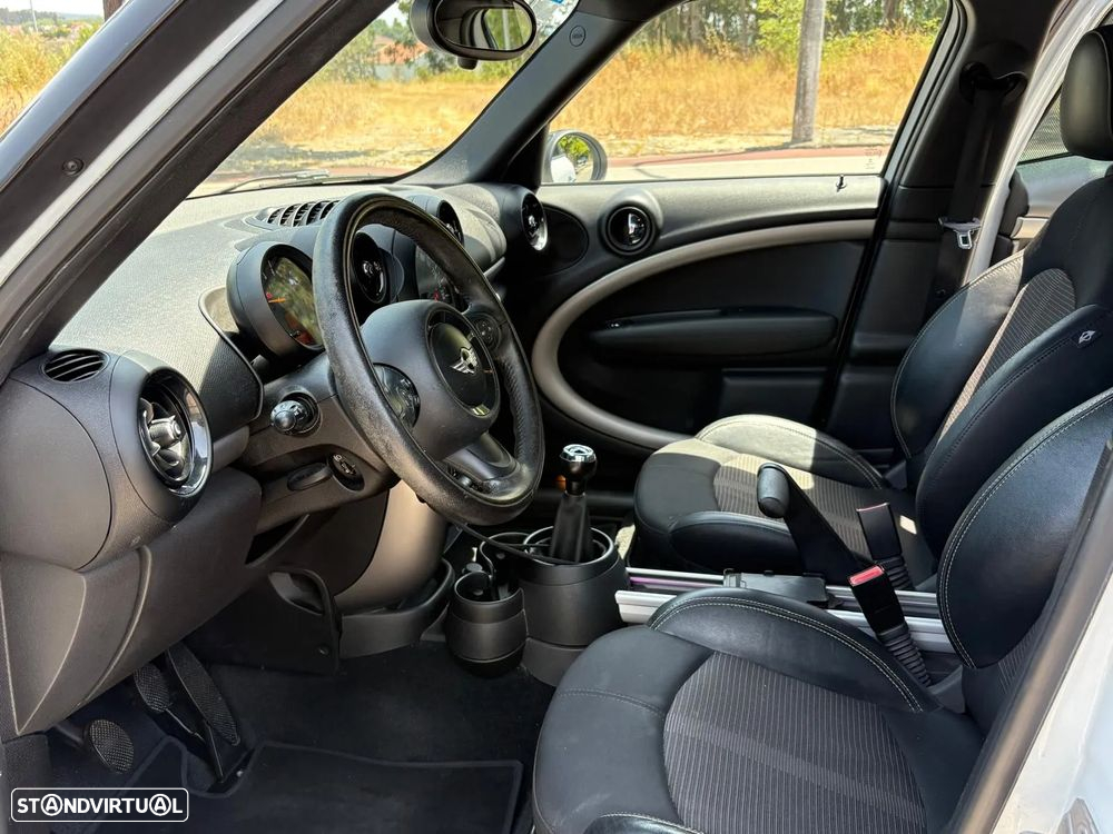 MINI Countryman Cooper D - 12