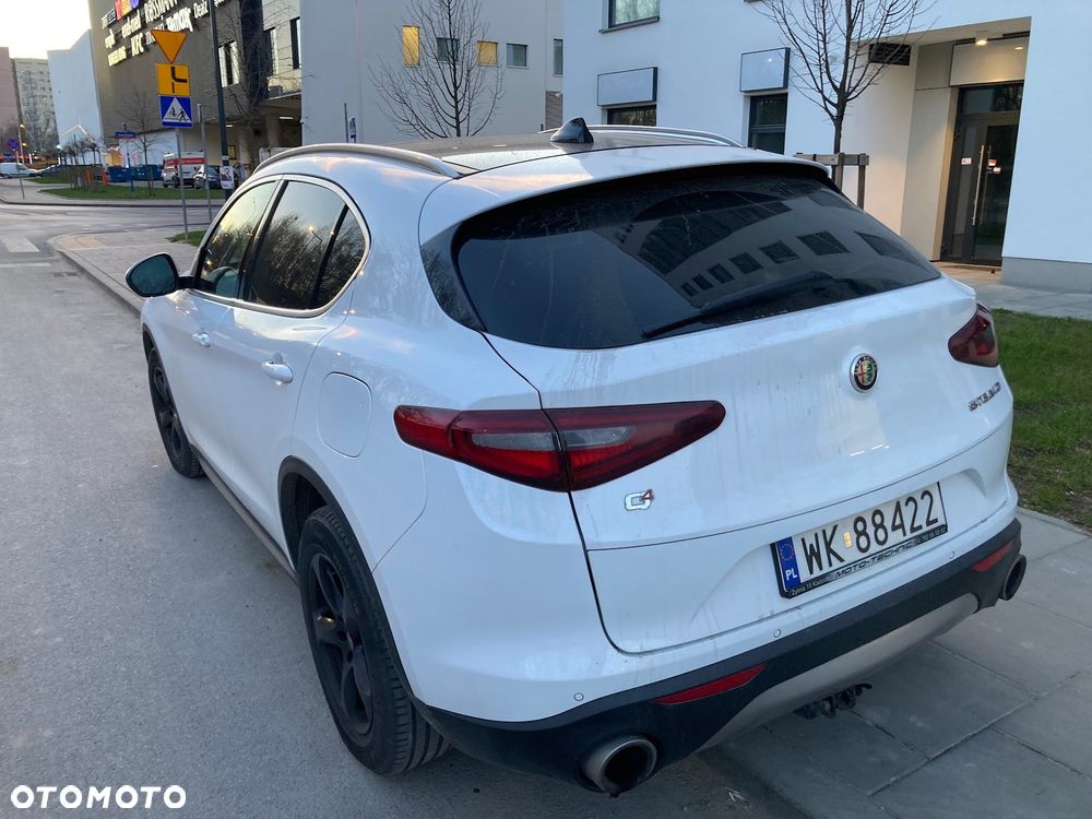 Alfa Romeo Stelvio 2.0 Turbo Executive Q4 - 9
