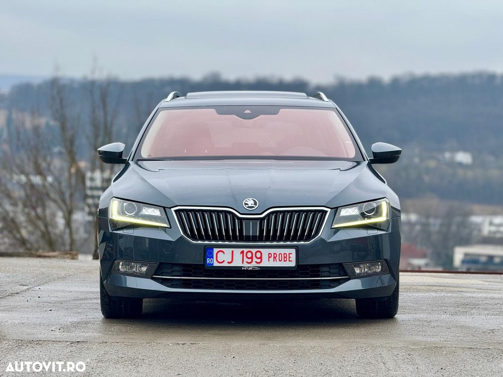 Skoda Superb 2.0 TDI DSG Premium Edition - 9