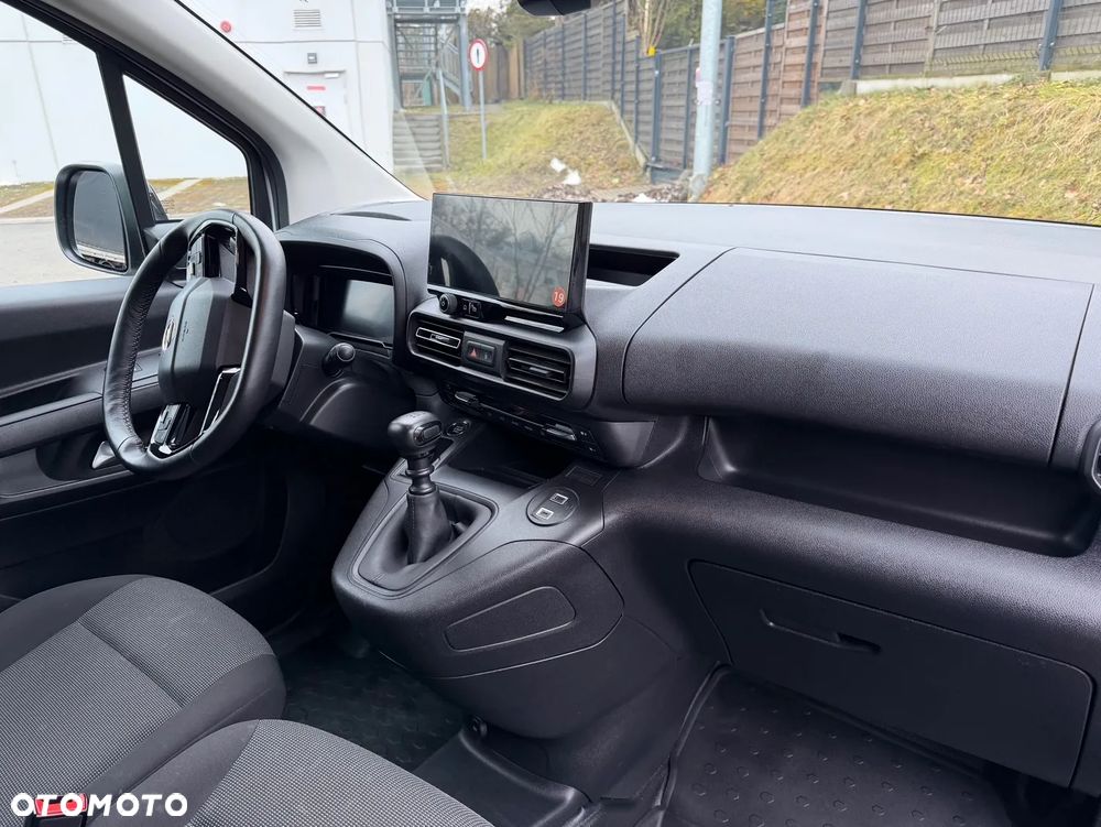 Opel COMBO - 10