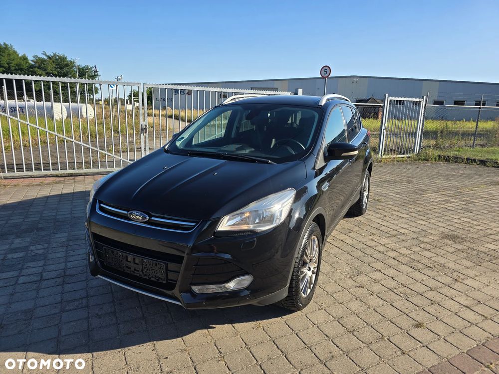 Ford Kuga 2.0 TDCi 2x4 Titanium - 2