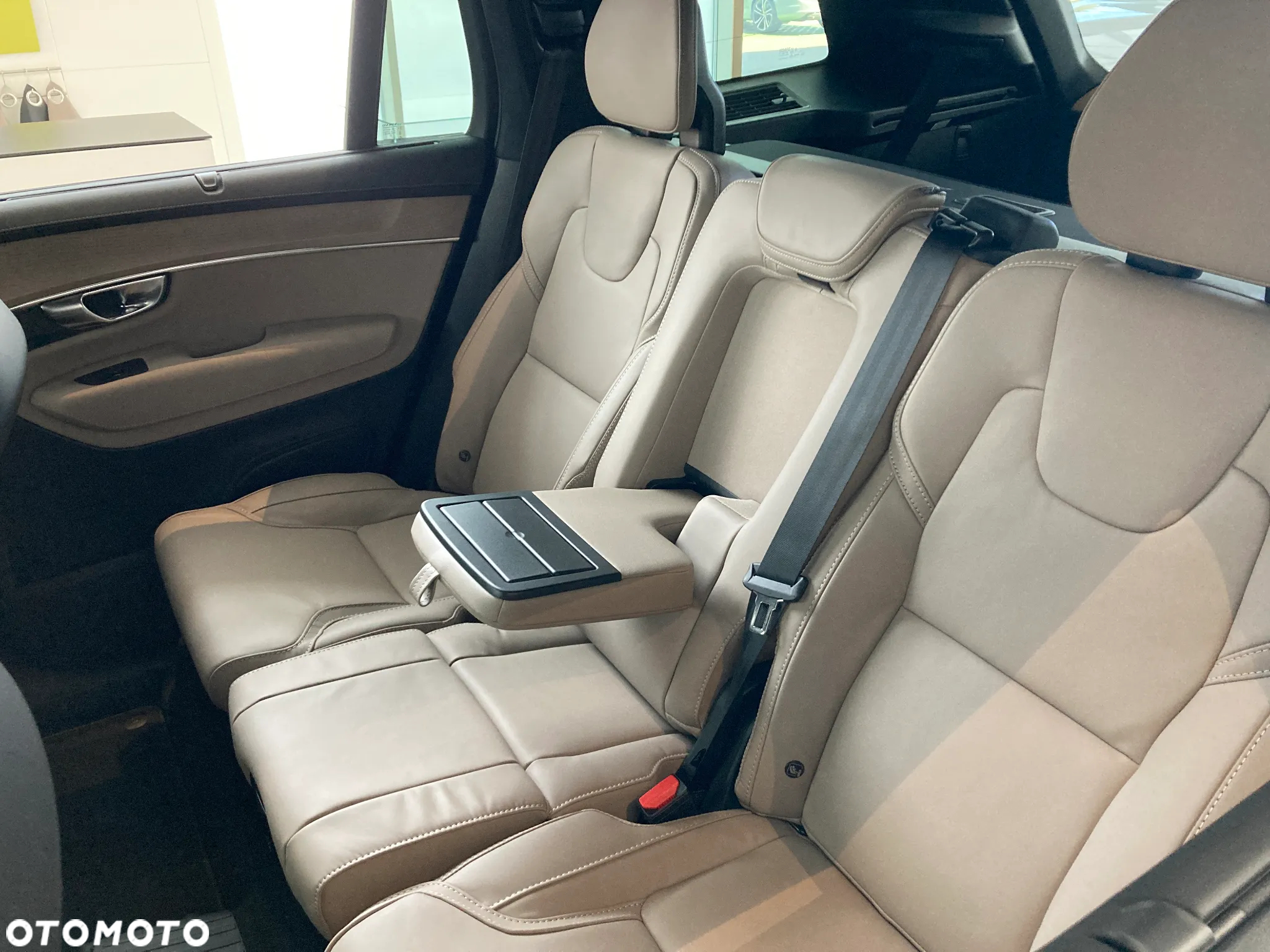 Volvo XC 90 T8 AWD Plug-In Hybrid Ultra Dark 7os - 15