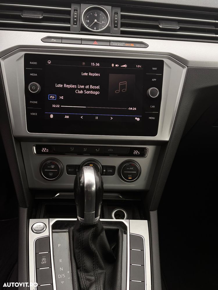 Volkswagen Passat 2.0 TDI DSG (BlueMotion Technology) Comfortline - 15