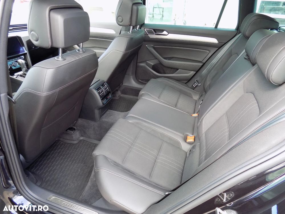 Volkswagen Passat Alltrack 2.0 TDI SCR 4Motion DSG - 11