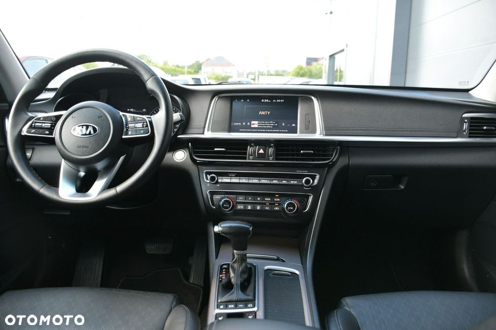 Kia Optima Plug-in Hybrid - 24