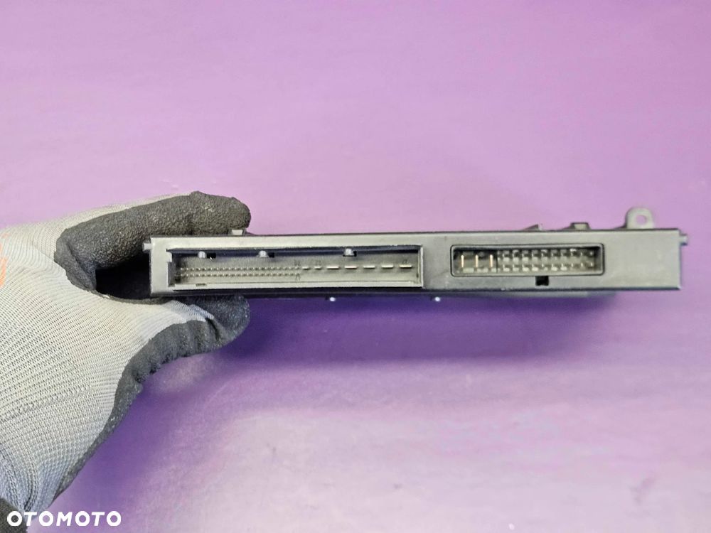 Moduł Sterownik 9150721 Komputer Komfortu BMW 1 3 E81 E87 E90 E91 Europa Lift LCI - 9