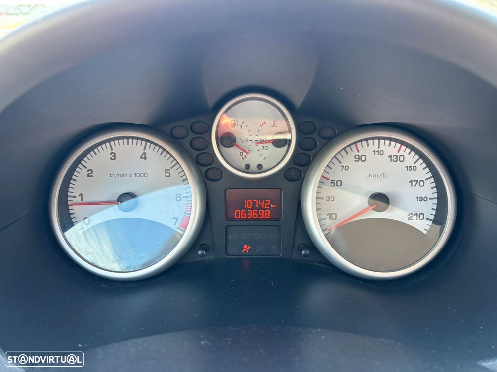 Peugeot 206+ - 24
