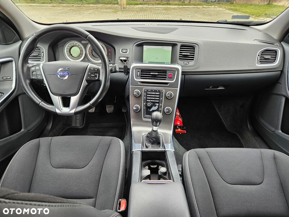 Volvo V60 D2 Kinetic - 20
