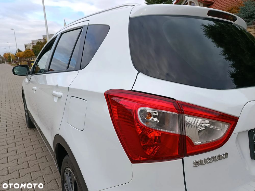 Suzuki SX4 S-Cross 1.6 VVT CVT 4x4 limited - 17