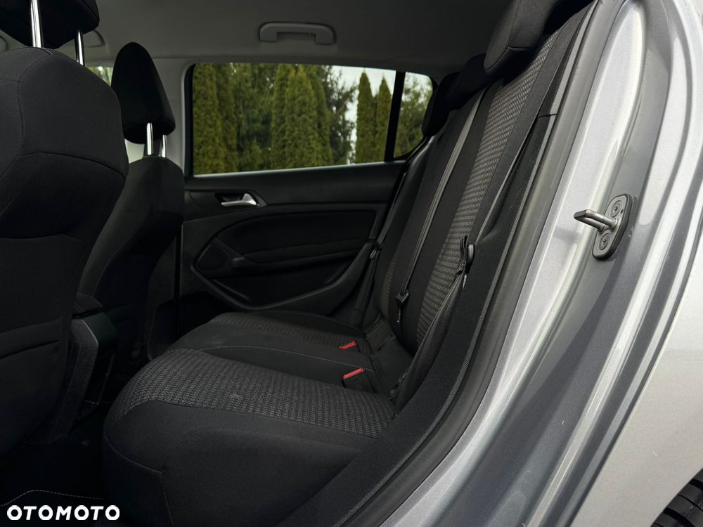 Peugeot 308 - 21