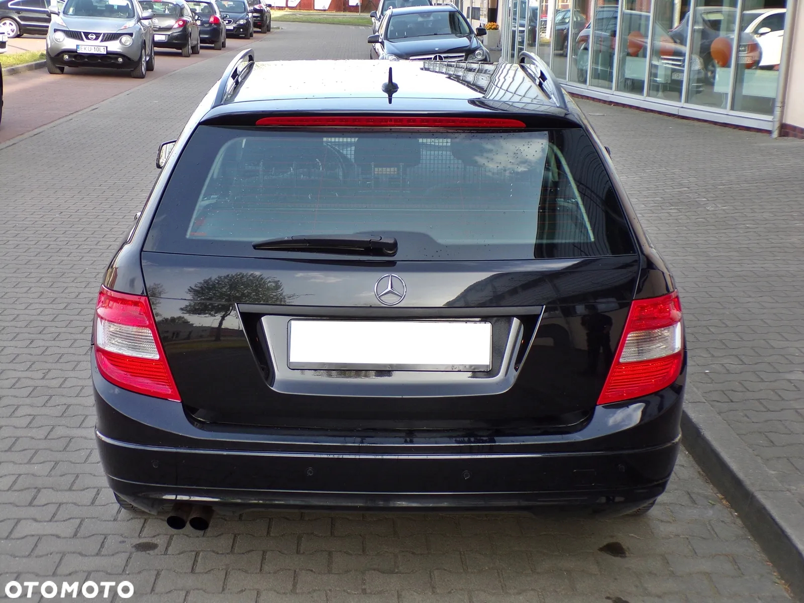 Mercedes-Benz Klasa C 180 T CGI Automatik BlueEFFICIENCY Elegance - 9