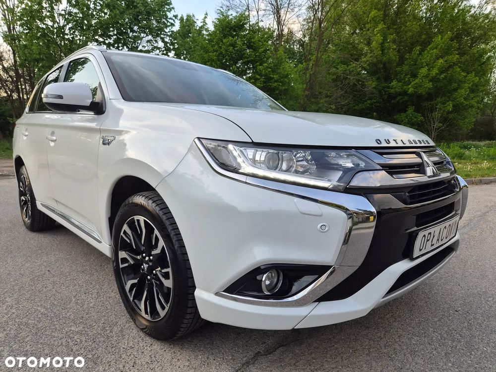 Mitsubishi Outlander - 15