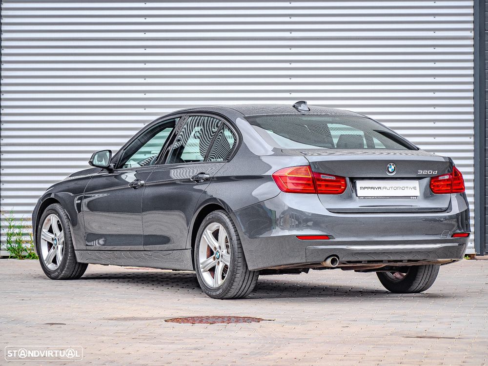 BMW 320 d Auto Line Modern - 15