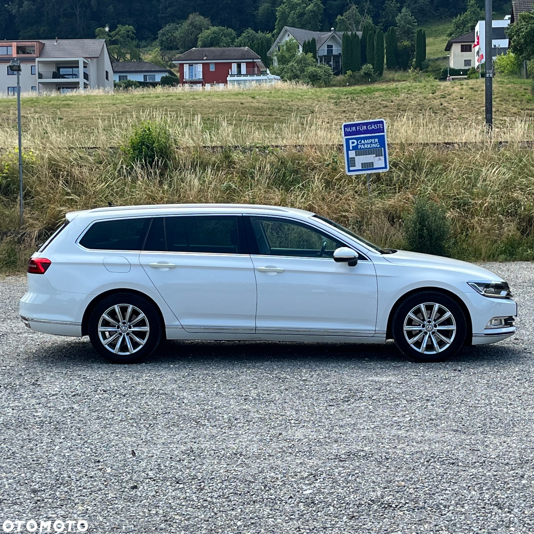 Volkswagen Passat - 9