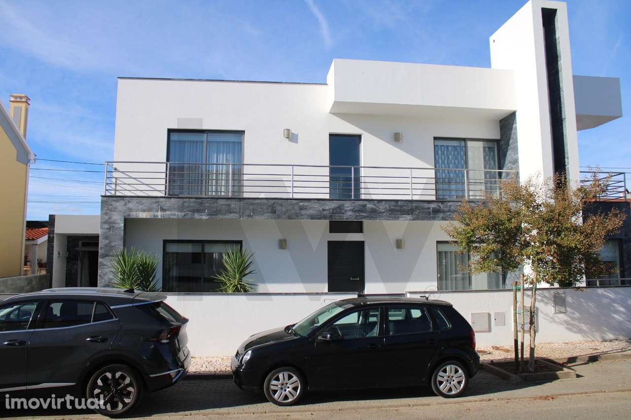 Lindíssima moradia  em Estremoz  : 4 quartos amplos, cozinha, 3 wc, 2 - Grande imagem: 2/53