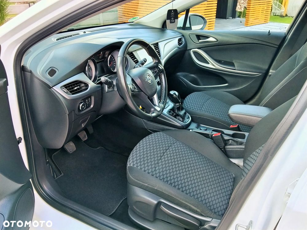 Opel Astra - 8